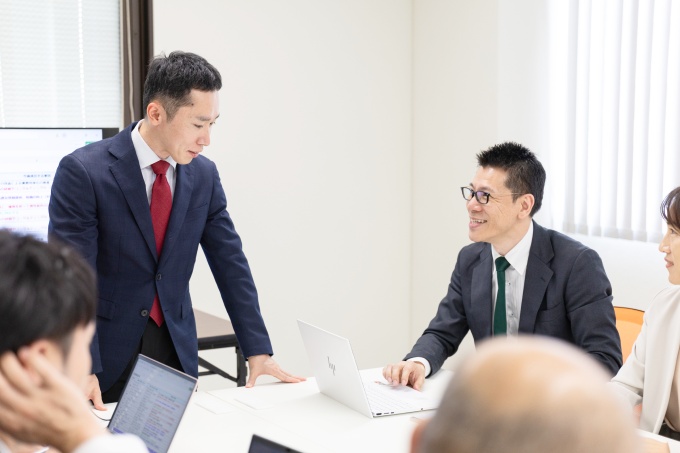 名古屋の介護・福祉事業所向けに給与計算代行・サポートを行うエンジーの社労士スタッフ